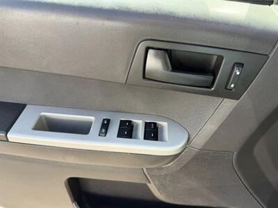 2011 Ford Escape XLT Sport Utility 4D As Is Mechanic Special   - Photo 34 - Manassas, VA 20109