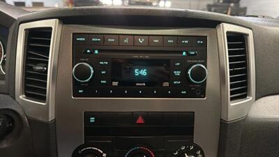 2008 Jeep Grand Cherokee Laredo Sport Utility 4D   - Photo 25 - Manassas, VA 20109