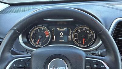 2017 Jeep Cherokee Latitude Sport Utility 4D   - Photo 26 - Manassas, VA 20109