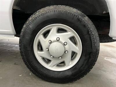 2014 Ford Van 3D   - Photo 16 - Manassas, VA 20109