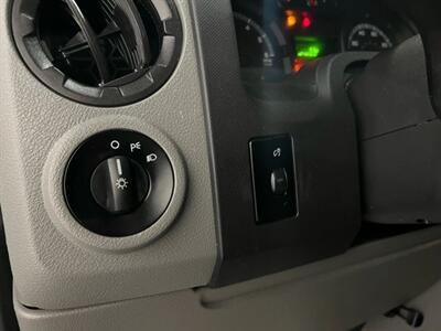 2014 Ford Van 3D   - Photo 22 - Manassas, VA 20109