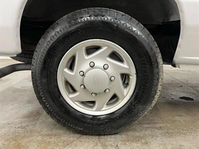 2014 Ford Van 3D   - Photo 12 - Manassas, VA 20109