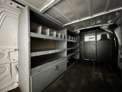 2014 Ford Van 3D   - Photo 29 - Manassas, VA 20109