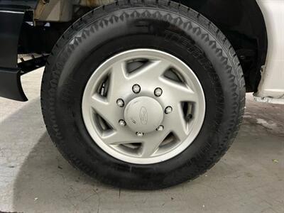 2014 Ford Van 3D   - Photo 14 - Manassas, VA 20109