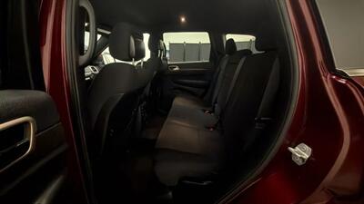 2016 Jeep Grand Cherokee Laredo Sport Utility 4D   - Photo 39 - Manassas, VA 20109