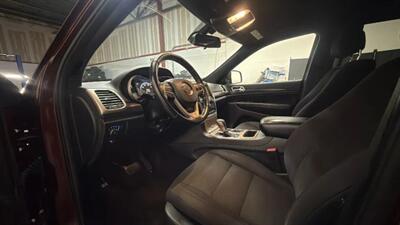 2016 Jeep Grand Cherokee Laredo Sport Utility 4D   - Photo 36 - Manassas, VA 20109