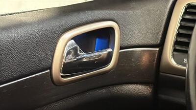 2016 Jeep Grand Cherokee Laredo Sport Utility 4D   - Photo 27 - Manassas, VA 20109