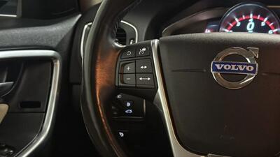 2015 Volvo V60 Cross Country T5 Cross Country Platinum Wagon 4D   - Photo 21 - Manassas, VA 20109