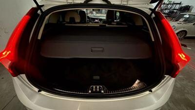 2015 Volvo V60 Cross Country T5 Cross Country Platinum Wagon 4D   - Photo 49 - Manassas, VA 20109
