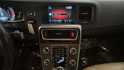 2015 Volvo V60 Cross Country T5 Cross Country Platinum Wagon 4D   - Photo 25 - Manassas, VA 20109