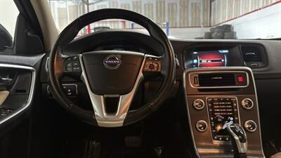 2015 Volvo V60 Cross Country T5 Cross Country Platinum Wagon 4D   - Photo 19 - Manassas, VA 20109