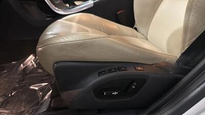 2015 Volvo V60 Cross Country T5 Cross Country Platinum Wagon 4D   - Photo 41 - Manassas, VA 20109