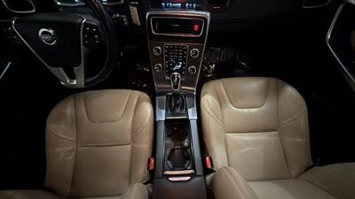 2015 Volvo V60 Cross Country T5 Cross Country Platinum Wagon 4D   - Photo 31 - Manassas, VA 20109