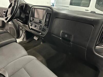 2017 Chevrolet Silverado 1500 LT Pickup 4D 6 1/2 ft   - Photo 22 - Manassas, VA 20109