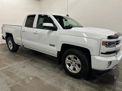 2017 Chevrolet Silverado 1500 LT Pickup 4D 6 1/2 ft   - Photo 2 - Manassas, VA 20109