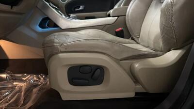 2014 Land Rover Range Rover Evoque Pure Plus Sport Utility 4D   - Photo 37 - Manassas, VA 20109
