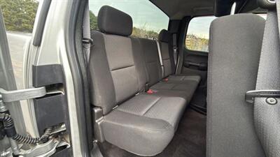 2011 Chevrolet Silverado 1500 LT Pickup 4D 6 1/2 ft   - Photo 42 - Manassas, VA 20109