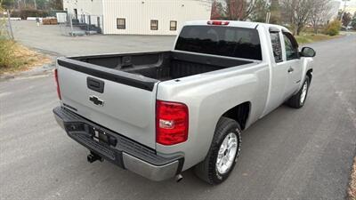 2011 Chevrolet Silverado 1500 LT Pickup 4D 6 1/2 ft   - Photo 5 - Manassas, VA 20109