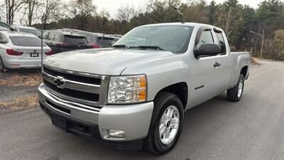2011 Chevrolet Silverado 1500 LT Pickup 4D 6 1/2 ft   - Photo 11 - Manassas, VA 20109