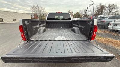 2011 Chevrolet Silverado 1500 LT Pickup 4D 6 1/2 ft   - Photo 19 - Manassas, VA 20109