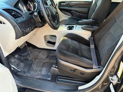 2016 Dodge Grand Caravan SXT Minivan 4D - Photo 40 - Manassas, VA 20109