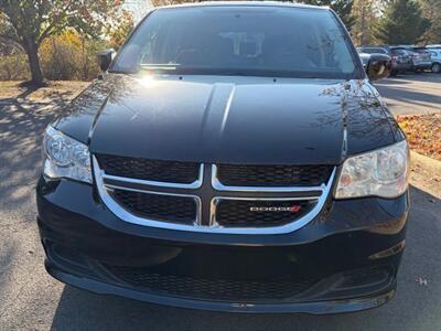 2016 Dodge Grand Caravan SXT Minivan 4D - Photo 12 - Manassas, VA 20109