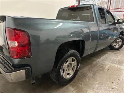 2008 Chevrolet Silverado 1500 Work Truck Pickup 4D 6 1/2 ft   - Photo 5 - Manassas, VA 20109