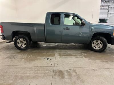 2008 Chevrolet Silverado 1500 Work Truck Pickup 4D 6 1/2 ft   - Photo 3 - Manassas, VA 20109
