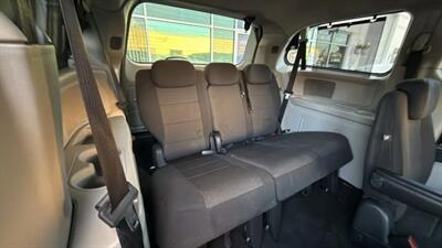 2009 Dodge Grand Caravan SXT Minivan 4D - Photo 34 - Manassas, VA 20109