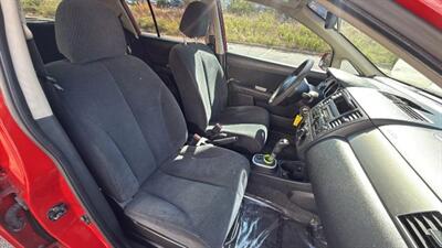 2011 Nissan Versa S Hatchback 4D - Photo 37 - Manassas, VA 20109