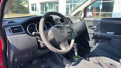 2011 Nissan Versa S Hatchback 4D - Photo 27 - Manassas, VA 20109