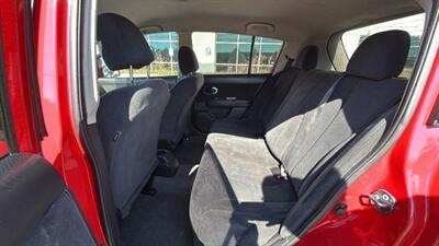 2011 Nissan Versa S Hatchback 4D - Photo 28 - Manassas, VA 20109