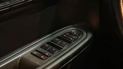 2014 GMC Acadia Denali Sport Utility 4D   - Photo 26 - Manassas, VA 20109
