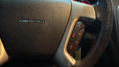 2014 GMC Acadia Denali Sport Utility 4D   - Photo 24 - Manassas, VA 20109