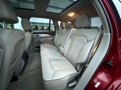 2013 Lincoln MKX Sport Utility 4D   - Photo 43 - Manassas, VA 20109