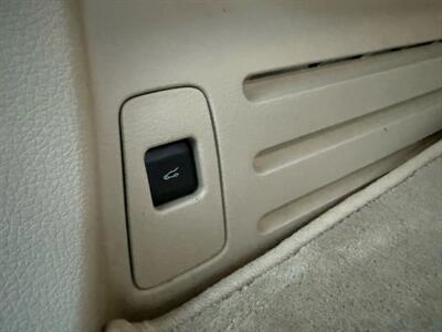 2013 Lincoln MKX Sport Utility 4D   - Photo 51 - Manassas, VA 20109