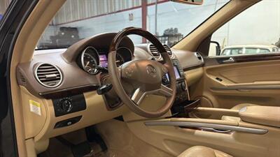 2010 Mercedes-Benz GL 350 BLUETEC Sport Utility 4D - Photo 38 - Manassas, VA 20109
