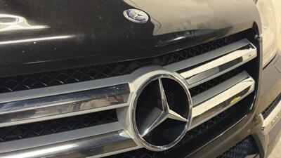 2010 Mercedes-Benz GL 350 BLUETEC Sport Utility 4D - Photo 14 - Manassas, VA 20109