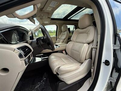 2020 Lincoln Navigator L Reserve Sport Utility 4D   - Photo 34 - Manassas, VA 20109
