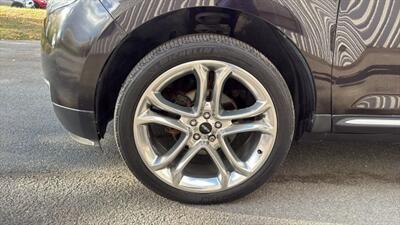 2013 Lincoln MKX Sport Utility 4D   - Photo 57 - Manassas, VA 20109