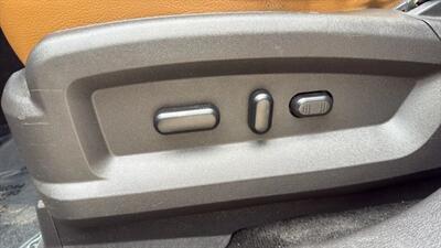 2013 Lincoln MKX Sport Utility 4D   - Photo 36 - Manassas, VA 20109