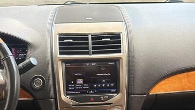 2013 Lincoln MKX Sport Utility 4D   - Photo 26 - Manassas, VA 20109