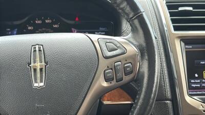 2013 Lincoln MKX Sport Utility 4D   - Photo 21 - Manassas, VA 20109