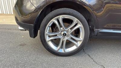 2013 Lincoln MKX Sport Utility 4D   - Photo 55 - Manassas, VA 20109