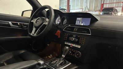 2013 Mercedes-Benz C 300 4MATIC Luxury Sedan 4D - Photo 53 - Manassas, VA 20109