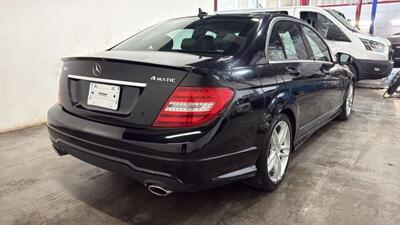 2013 Mercedes-Benz C 300 4MATIC Luxury Sedan 4D - Photo 4 - Manassas, VA 20109