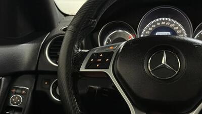 2013 Mercedes-Benz C 300 4MATIC Luxury Sedan 4D - Photo 22 - Manassas, VA 20109