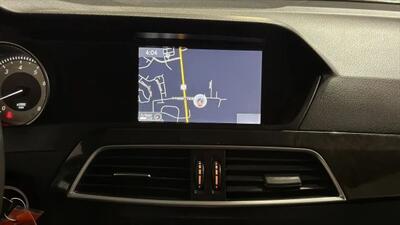2013 Mercedes-Benz C 300 4MATIC Luxury Sedan 4D - Photo 28 - Manassas, VA 20109