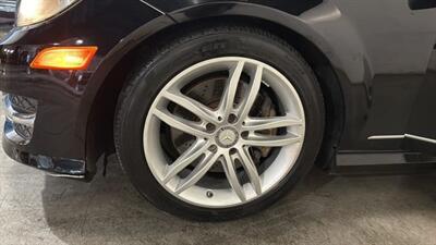 2013 Mercedes-Benz C 300 4MATIC Luxury Sedan 4D - Photo 59 - Manassas, VA 20109