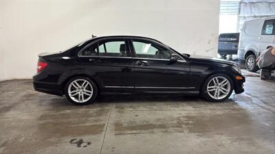 2013 Mercedes-Benz C 300 4MATIC Luxury Sedan 4D - Photo 3 - Manassas, VA 20109